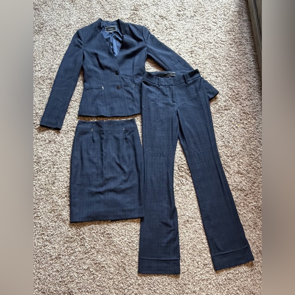Le Château 3-Piece Suit Set (Blazer + Skirt + Pants) - Size 00/XXS